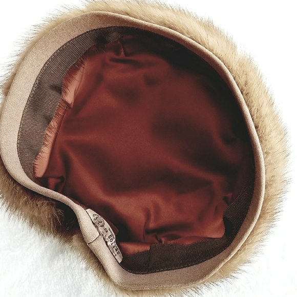 🌷SOLD🌷Vintage Light Brown Mink Pill Box Hat - Picture 2 of 4